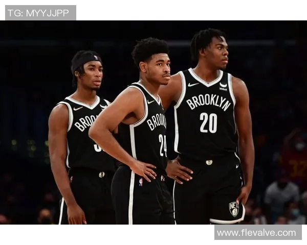 篮网官方宣布重大人员变动，球迷全副质疑：这该如何解释？