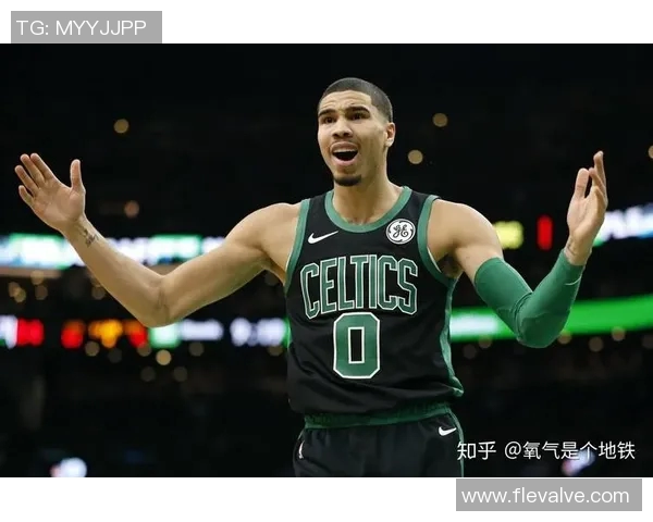 凯尔特人对雅典比赛深度分析及战术对比探讨