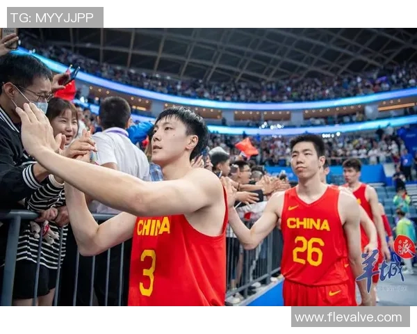 台北白队与韩国队激战正酣比分悬念迭起引发球迷热议